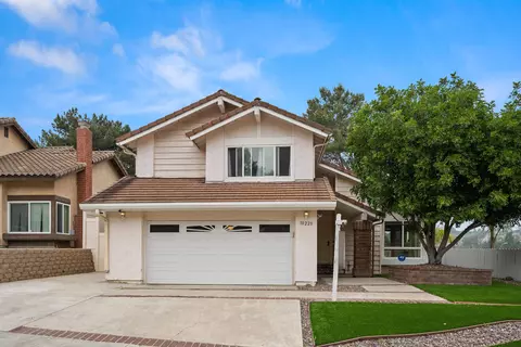 10223 Moorpark St, Spring Valley, CA 91978