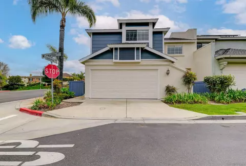 2401 Maravilla Way, Oceanside, CA 92056