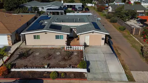 2931 E 16th St, National City, CA 91950