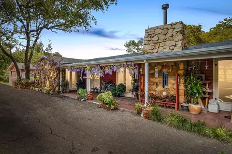15352 Skyline Truck Trl, Jamul, CA 91935