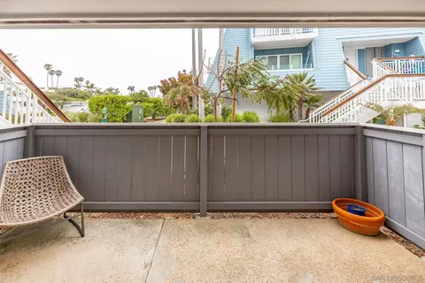 Exterior - 79 Montego Ct, Coronado, CA 92118 photo 5 of 10