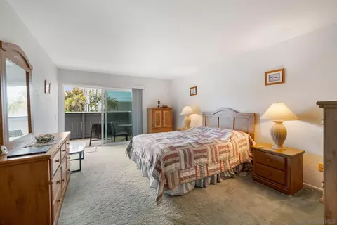 Bedroom - 79 Montego Ct, Coronado, CA 92118 photo 2 of 5