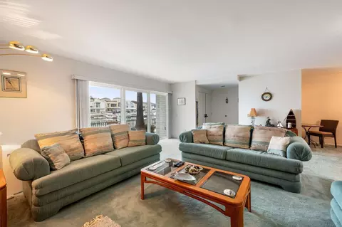 Living - 79 Montego Ct, Coronado, CA 92118 photo 4 of 4