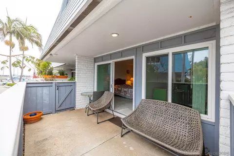 Exterior - 79 Montego Ct, Coronado, CA 92118 photo 2 of 10