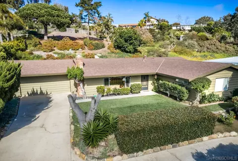 Exterior - 616 Glencrest Pl, Solana Beach, CA 92075 photo 9 of 10