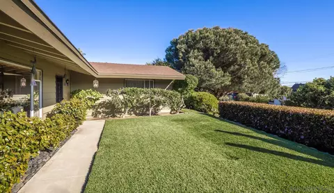 Exterior - 616 Glencrest Pl, Solana Beach, CA 92075 photo 2 of 10