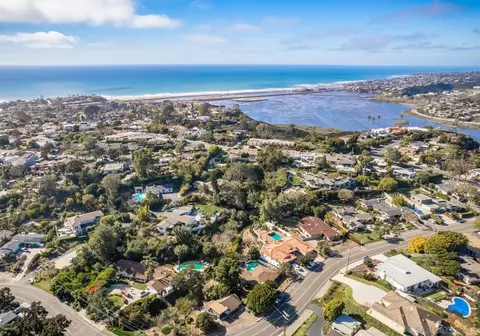 View/Area - 616 Glencrest Pl, Solana Beach, CA 92075 photo 1 of 6