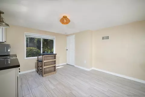 2136 Foothill Dr, Vista, CA 92084 photo 43