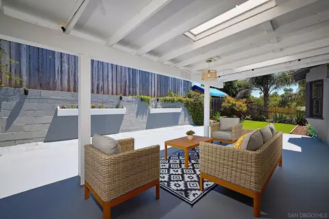 2136 Foothill Dr, Vista, CA 92084 photo 23