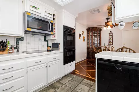 Kitchen - 8227 Limon Ln, El Cajon, CA 92021 photo 3 of 3