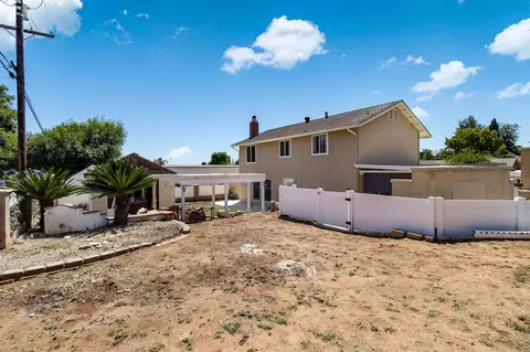Exterior - 8227 Limon Ln, El Cajon, CA 92021 photo 8 of 11