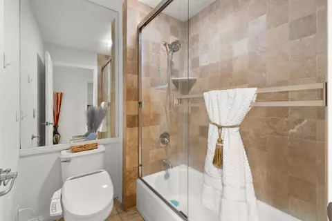 Bath - 9860 Dale Ave #D4, Spring Valley, CA 91977 photo 2 of 2