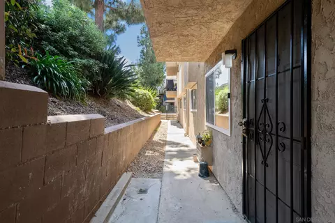 Exterior - 9860 Dale Ave #D4, Spring Valley, CA 91977 photo 2 of 6