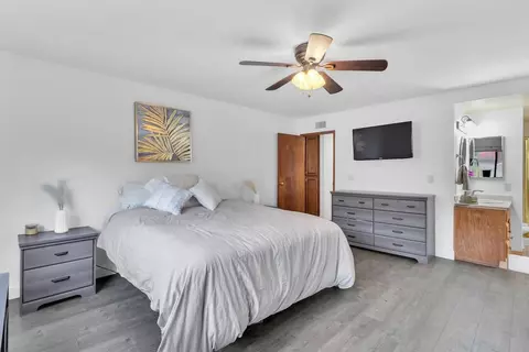 Bedroom - 13316 Tarascan Dr, Poway, CA 92064 photo 7 of 9