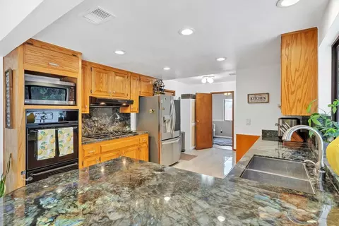 Kitchen - 13316 Tarascan Dr, Poway, CA 92064 photo 3 of 7