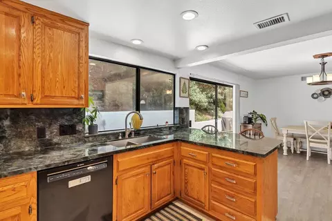 Kitchen - 13316 Tarascan Dr, Poway, CA 92064 photo 6 of 7