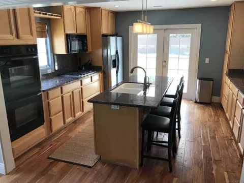 Kitchen - 4007 Alto St, Oceanside, CA 92056 photo 1 of 1