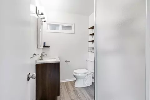 Bath - 10330 Strathmore Dr, Santee, CA 92071 photo 1 of 2