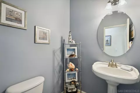 Bath - 3250 Beven Dr, Escondido, CA 92027 photo 5 of 5