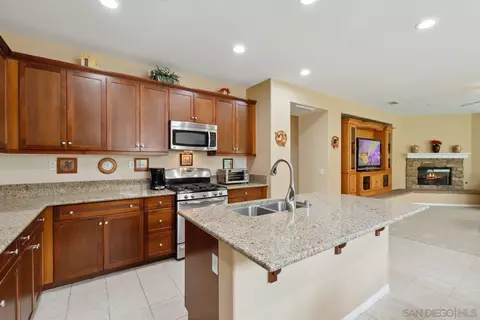 Kitchen - 3250 Beven Dr, Escondido, CA 92027 photo 3 of 5