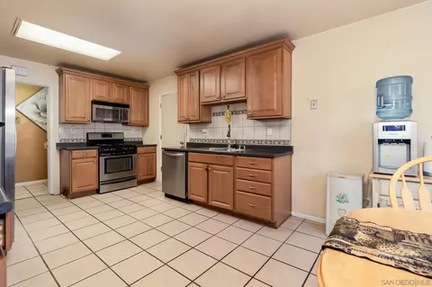 1297 E Lexington Ave, El Cajon, CA 92019 photo 6