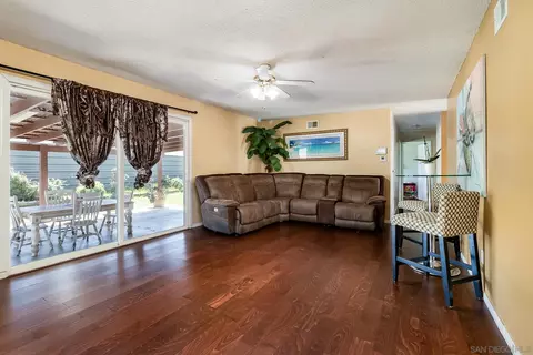 1297 E Lexington Ave, El Cajon, CA 92019 photo 4