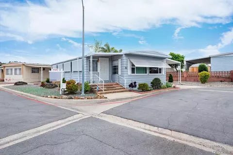 50 Madra, Oceanside, CA 92058