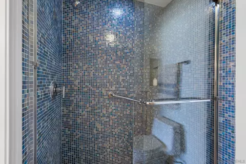 Bath - 429 S Sierra Ave #238, Solana Beach, CA 92075 photo 4 of 6