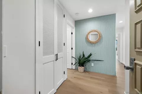 Entry Way - 429 S Sierra Ave #238, Solana Beach, CA 92075 photo 1 of 1