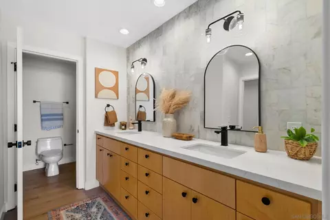 Bath - 429 S Sierra Ave #238, Solana Beach, CA 92075 photo 3 of 6
