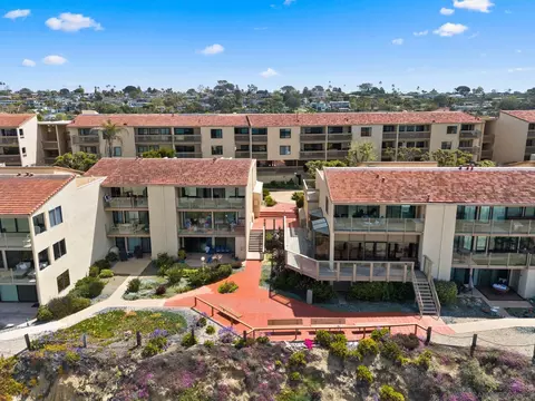 View/Area - 429 S Sierra Ave #238, Solana Beach, CA 92075 photo 4 of 13
