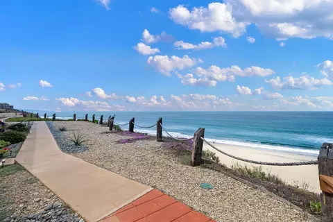View/Area - 429 S Sierra Ave #238, Solana Beach, CA 92075 photo 5 of 13