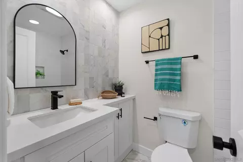 Bath - 429 S Sierra Ave #238, Solana Beach, CA 92075 photo 5 of 6