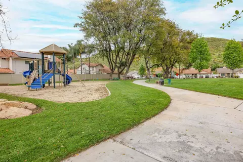 View/Area - 9220 Sombria Rd, Lakeside, CA 92040 photo 2 of 5