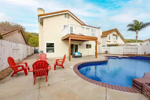 Exterior - 9220 Sombria Rd, Lakeside, CA 92040 photo 7 of 10