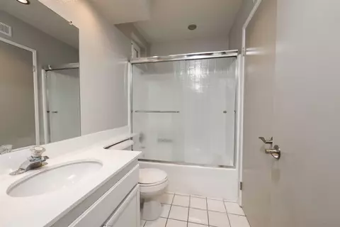 Bath - 9220 Sombria Rd, Lakeside, CA 92040 photo 5 of 5