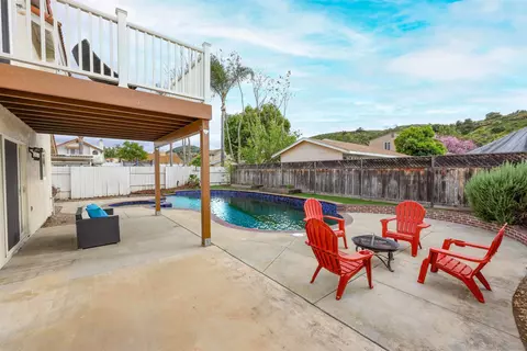 Exterior - 9220 Sombria Rd, Lakeside, CA 92040 photo 5 of 10