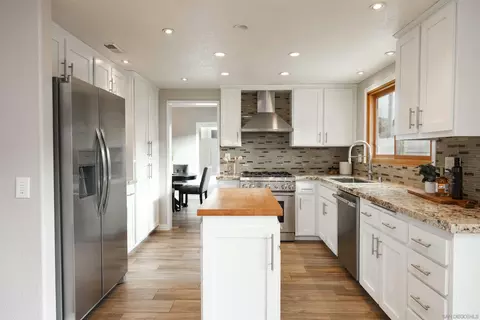 Kitchen - 9220 Sombria Rd, Lakeside, CA 92040 photo 1 of 3