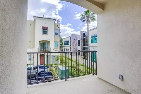 Exterior - 413 Lake Shore Way, Santee, CA 92071 photo 3 of 7