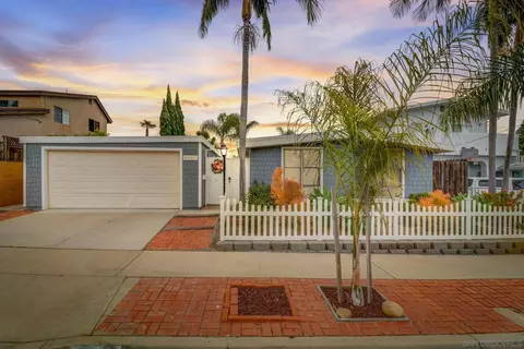 3151 Mooney St, San Diego, CA 92117