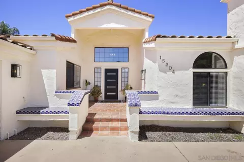 Exterior - 15204 Moonglow Dr, Ramona, CA 92065 photo 3 of 9