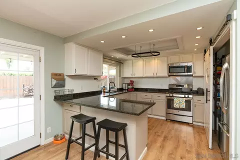 Kitchen - 11533 Paseo Vis, Lakeside, CA 92040 photo 1 of 3