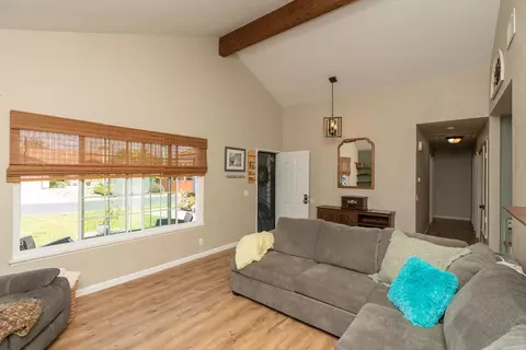 Entry Way - 11533 Paseo Vis, Lakeside, CA 92040 photo 1 of 2