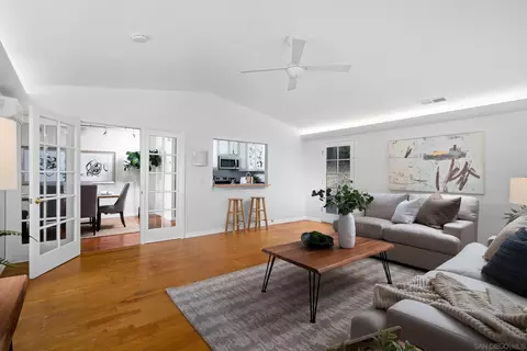 15454 Nawa Ct, San Diego, CA 92129