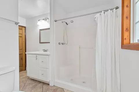 Bath - 2316 White Wing Dr, Jamul, CA 91935 photo 1 of 4