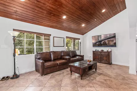Living - 2316 White Wing Dr, Jamul, CA 91935 photo 1 of 2