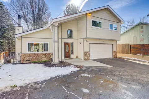 Exterior - 405 Davos Dr, Crestline, CA 92325 photo 4 of 16