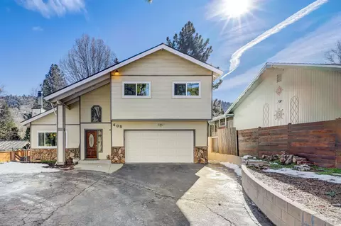 Exterior - 405 Davos Dr, Crestline, CA 92325 photo 14 of 16