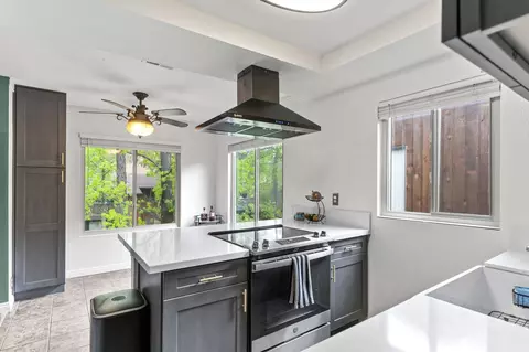 Kitchen - 2157 Arnold Way #723, Alpine, CA 91901 photo 3 of 3