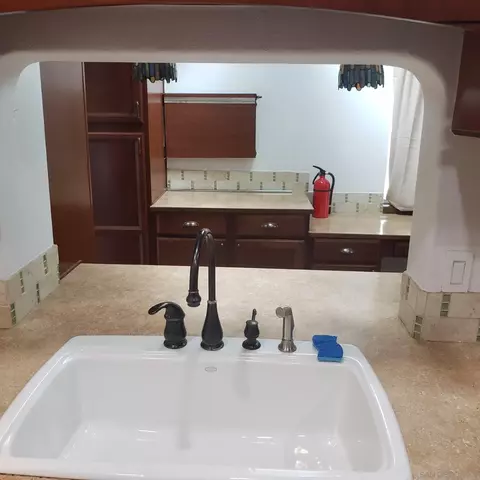 Bath - 2436 Gladiola Dr, Campo, CA 91906 photo 2 of 3